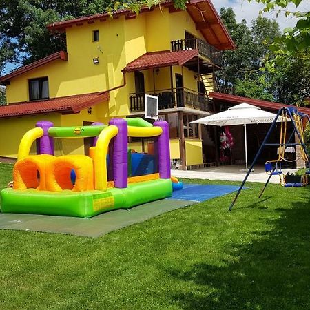 Guest House Blazevic Gornja Gracenica ภายนอก รูปภาพ