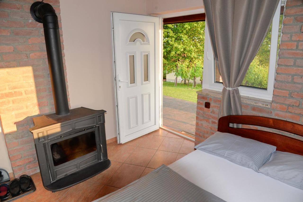 Guest House Blazevic Gornja Gracenica ภายนอก รูปภาพ