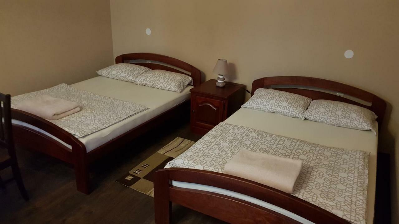 Guest House Blazevic Gornja Gracenica ภายนอก รูปภาพ